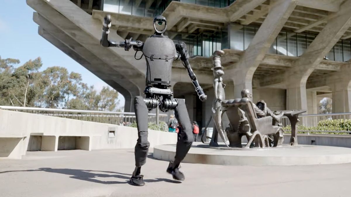 Robot-Dance_USSD_YouTube-scaled